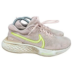 Nike Zoom X Invincible Run‎ FK 2 Flyknit Running Shoes Womens 9 Pink Sneakers